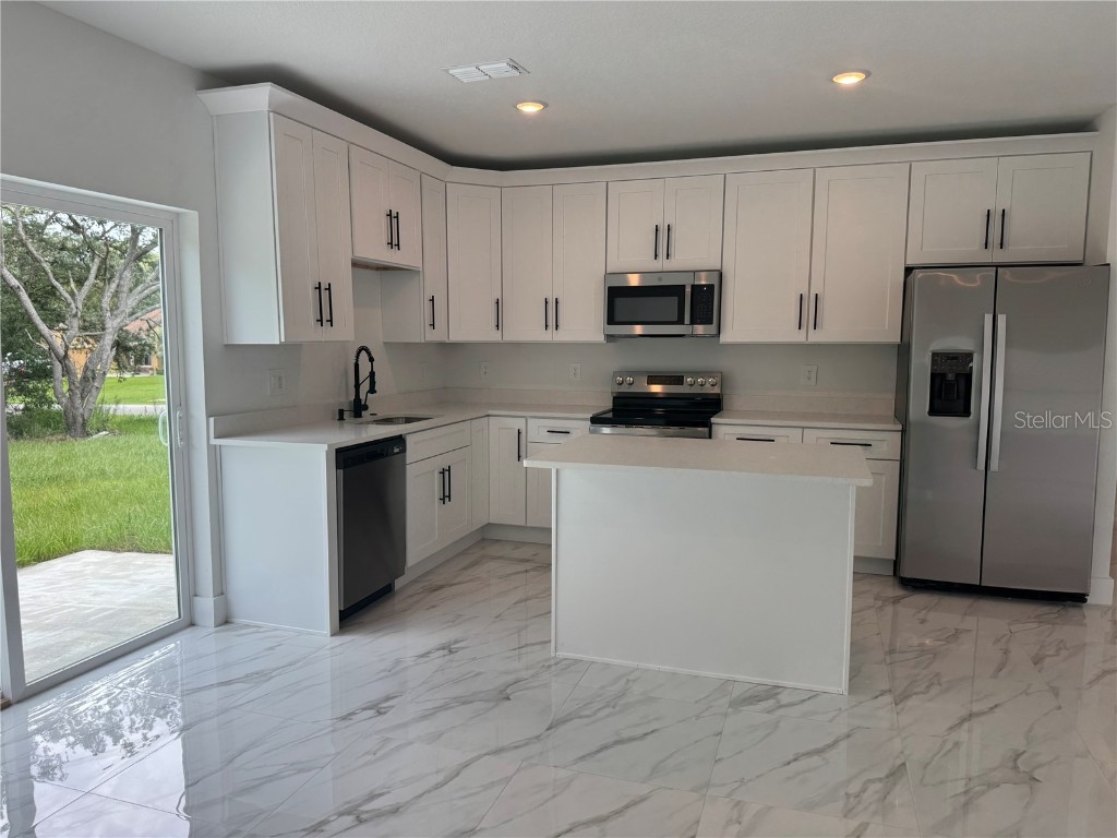 2007 W Hamshire Blvd Citrus Springs FL 34434 O6333687 image5