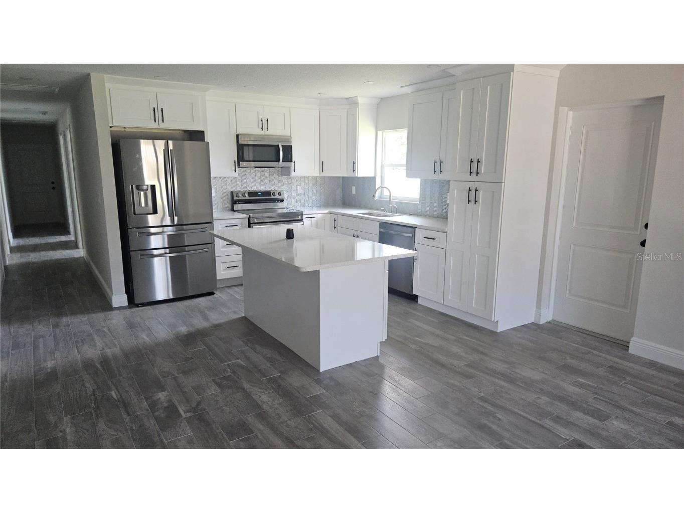 2008 2nd Avenue E Palmetto FL 34221 A4663367 image4