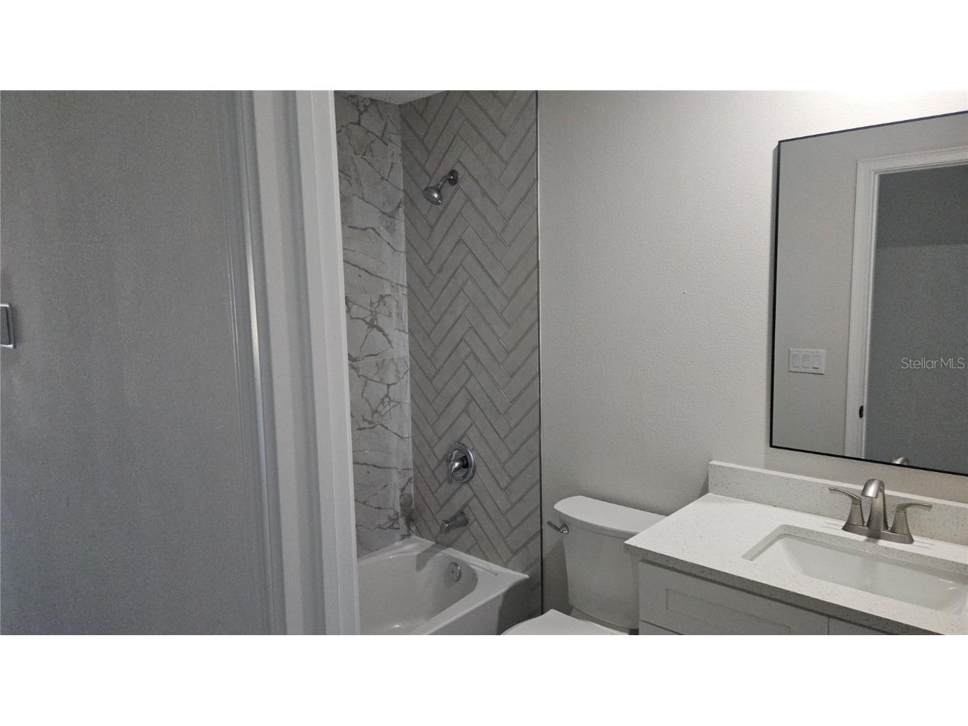 2008 2nd Avenue E Palmetto FL 34221 A4663367 image7