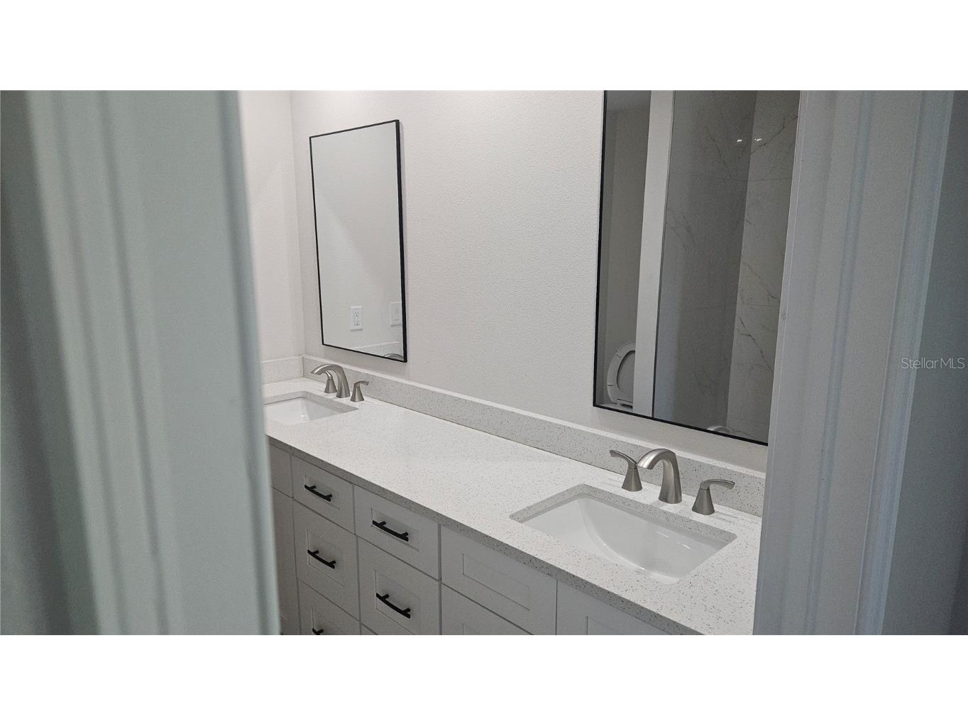 2008 2nd Avenue E Palmetto FL 34221 A4663367 image8