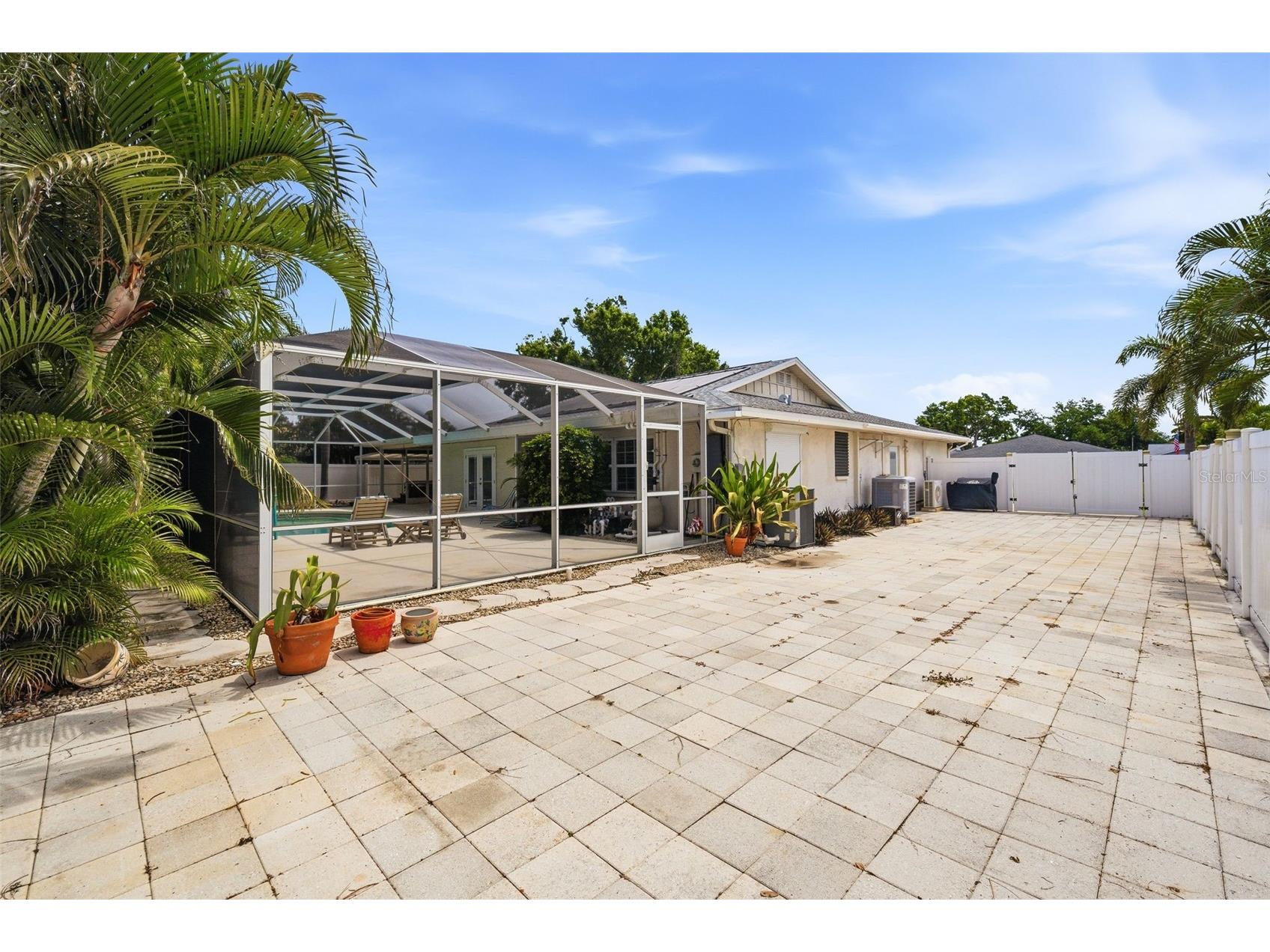 2008 39th Street W Bradenton FL 34205 A4684275 image38