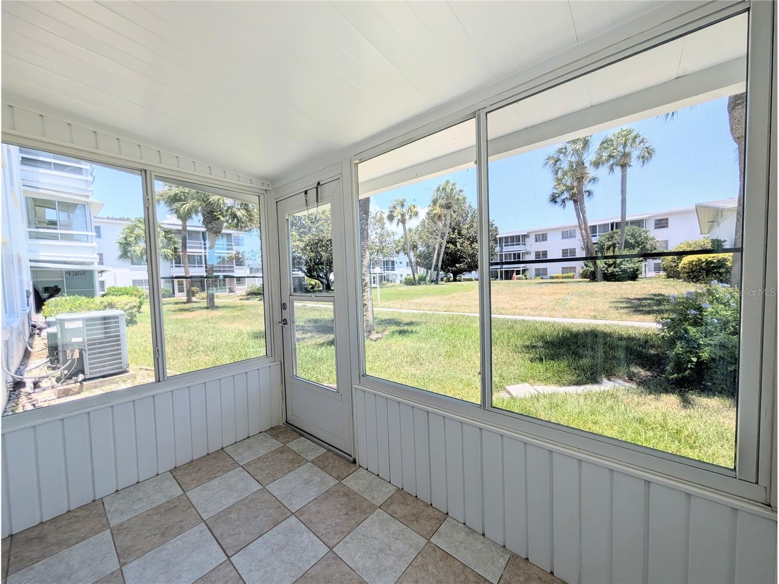2008 Canal Drive #M3 Bradenton FL 34207 A4697838 image28