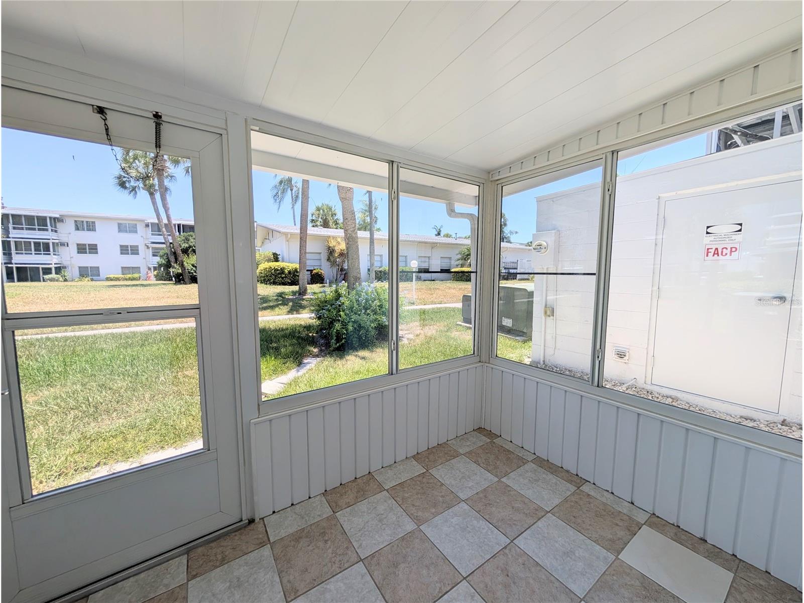 2008 Canal Drive #M3 Bradenton FL 34207 A4697838 image29