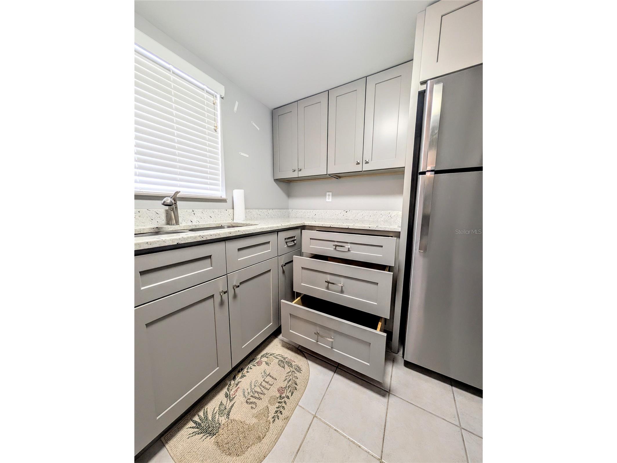 2008 Canal Drive #M3 Bradenton FL 34207 A4697838 image6