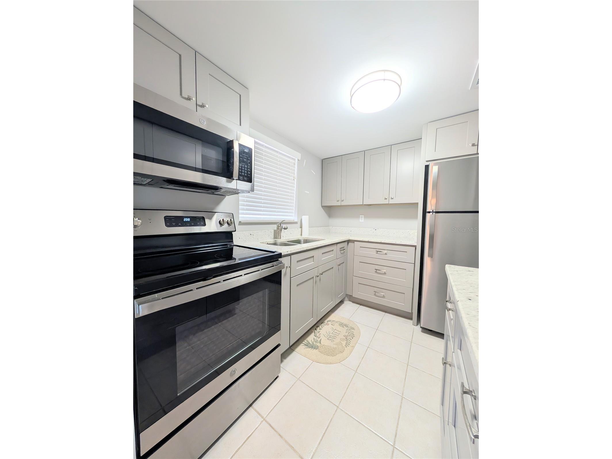 2008 Canal Drive #M3 Bradenton FL 34207 A4697838 image8