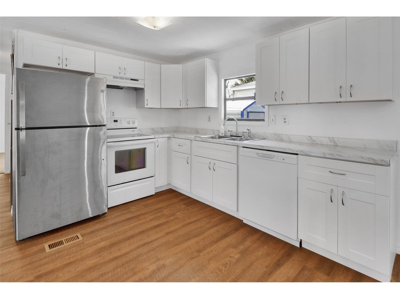 2008 Hickorywood Drive South Daytona FL 32119 V4947477 image17