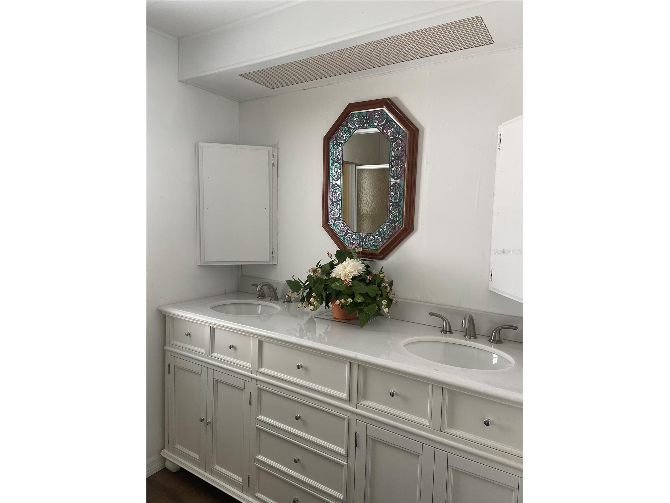 2008 Hickorywood Drive South Daytona FL 32119 V4947477 image36