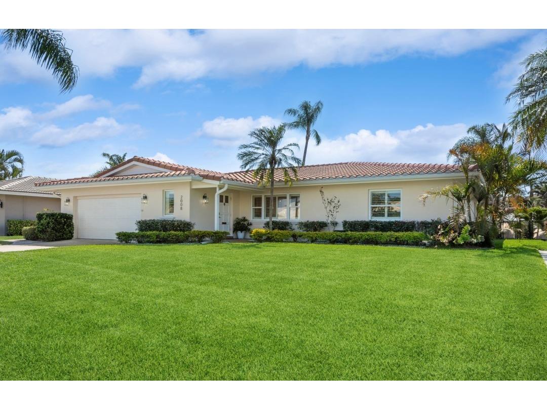 2008 Michigan Avenue NE Saint Petersburg FL 33703 O6038728 image1