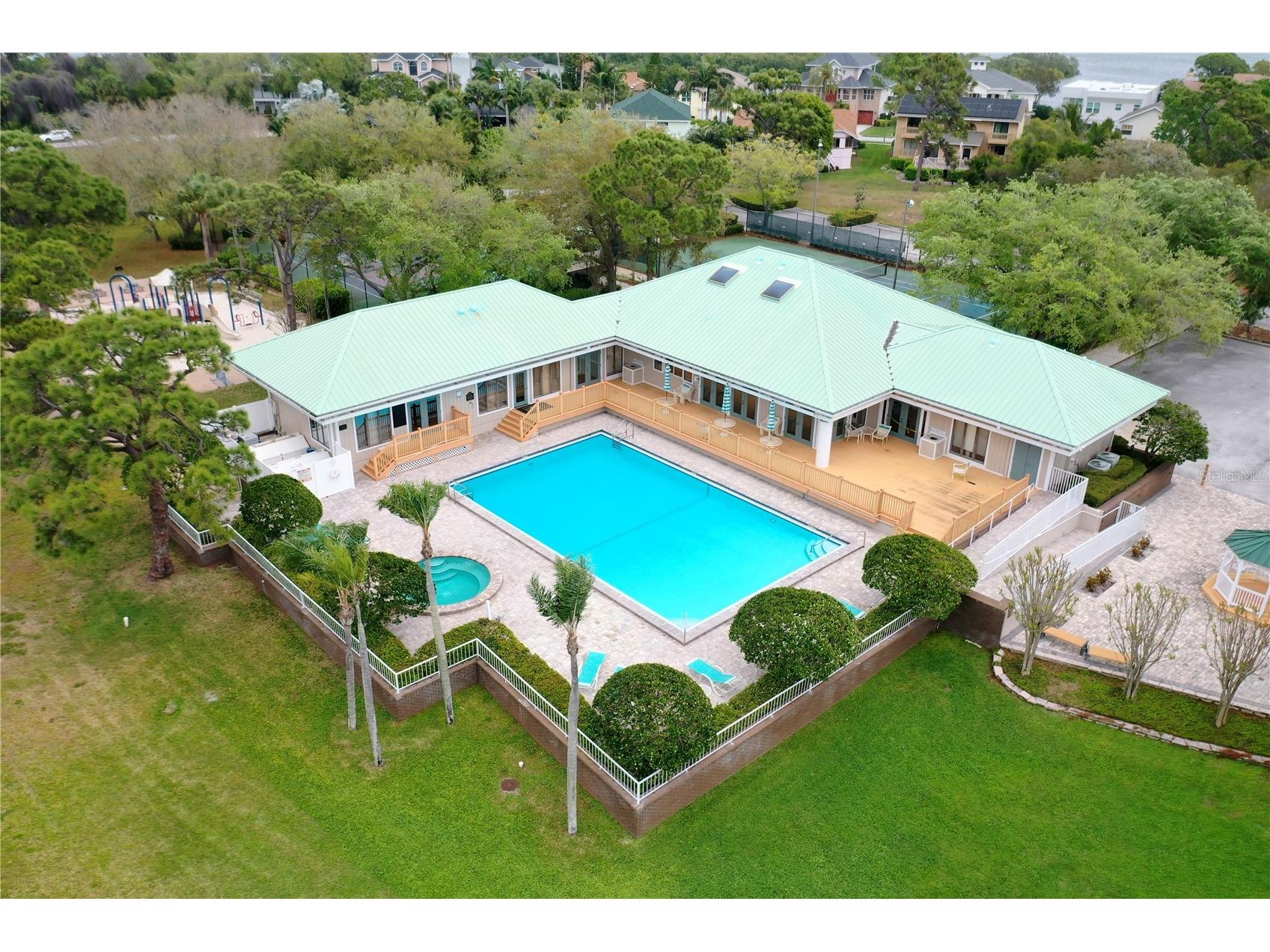 2008 N Pointe Alexis Drive Tarpon Springs FL 34689 TB8527546 image32