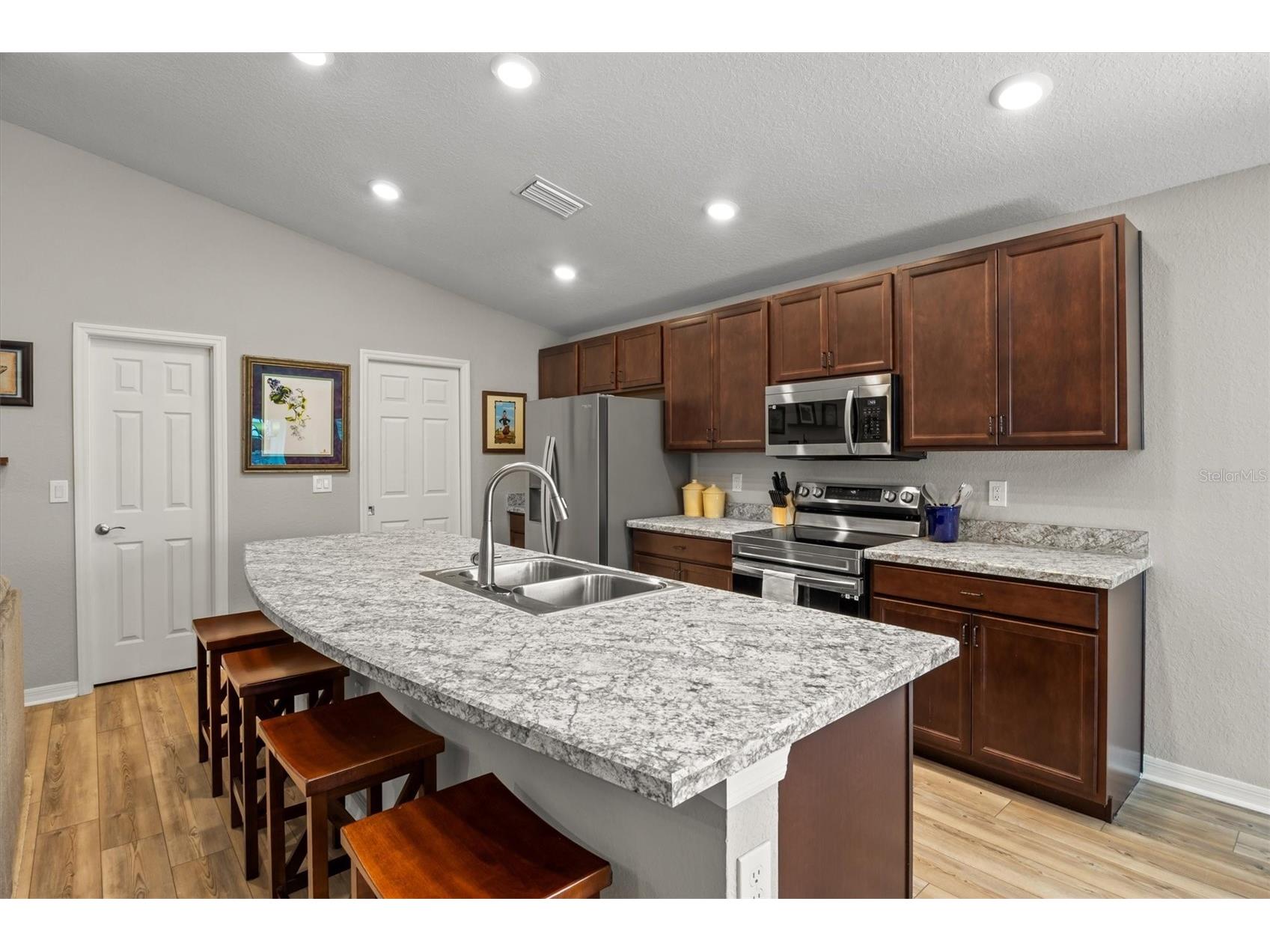 2008 Noble Drive Davenport FL 33837 O6404637 image11