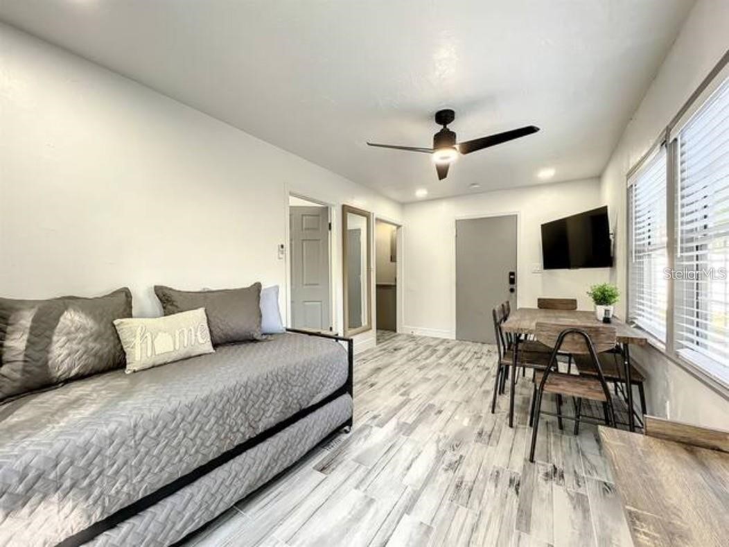 2008 Page Avenue Orlando FL 32806 O6384585 image43
