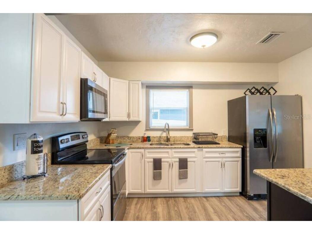 2008 Page Avenue Orlando FL 32806 O6384585 image6