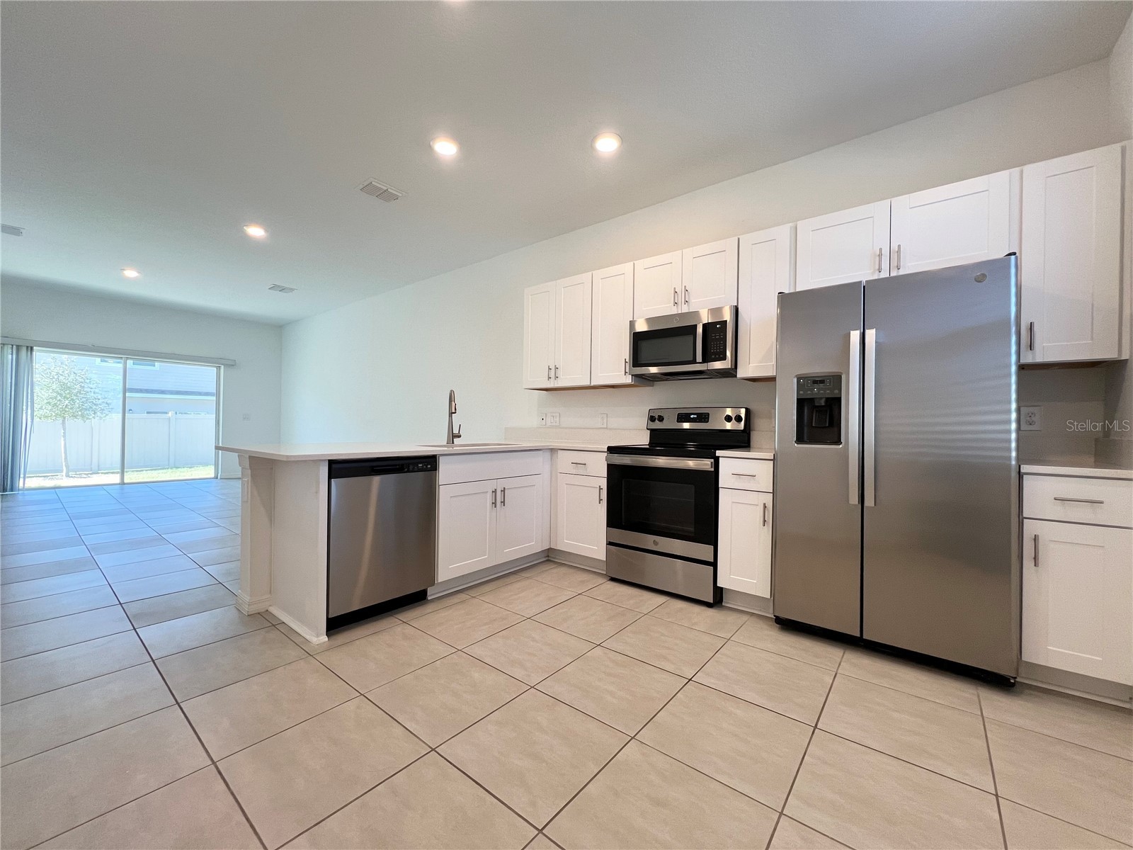 2008 Viewfinder Street Kissimmee FL 34758 O6369170 image5