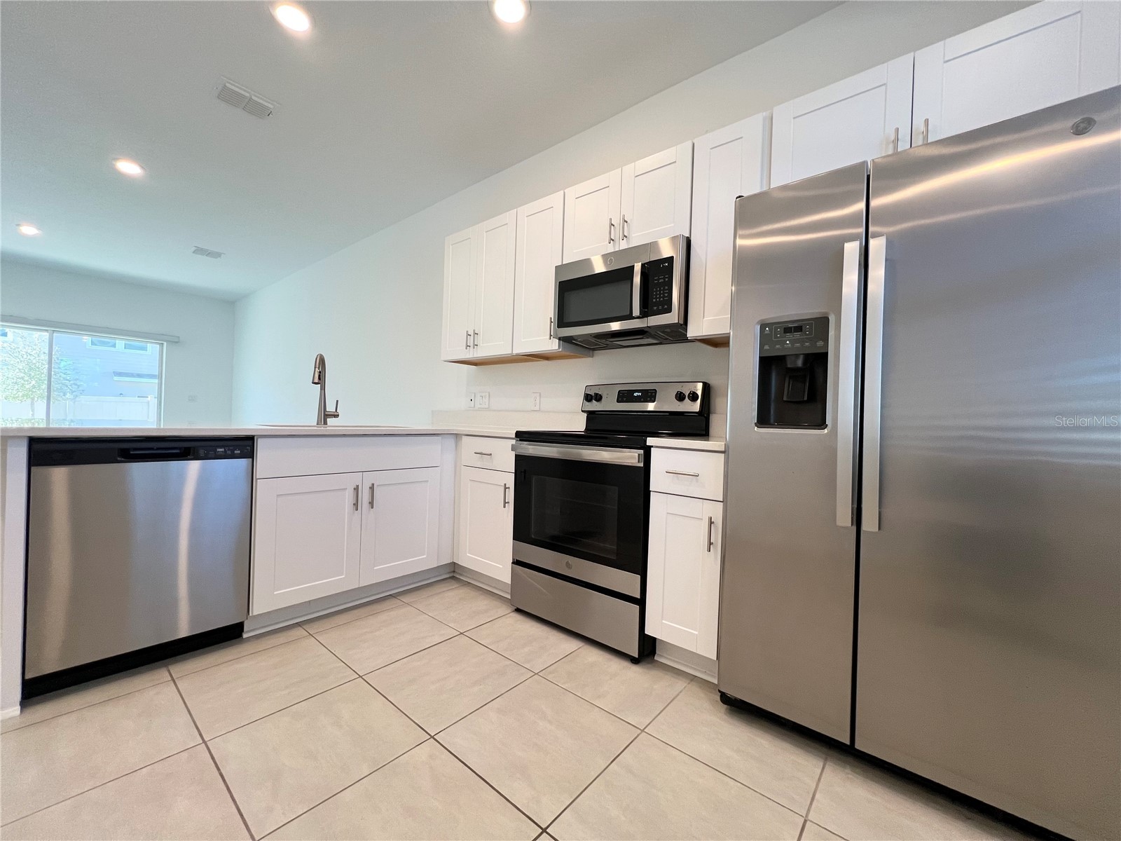 2008 Viewfinder Street Kissimmee FL 34758 O6369170 image7