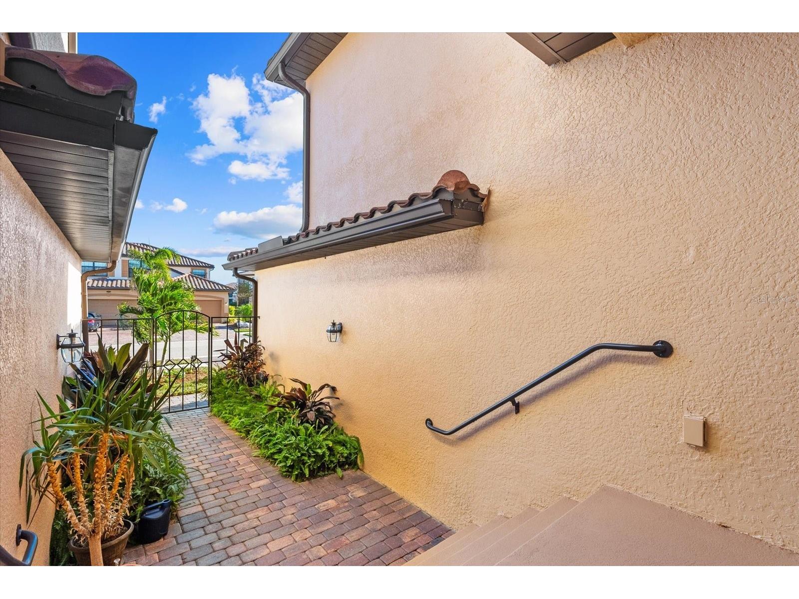 20080 Ragazza Circle #202 Venice FL 34293 N6141712 image37