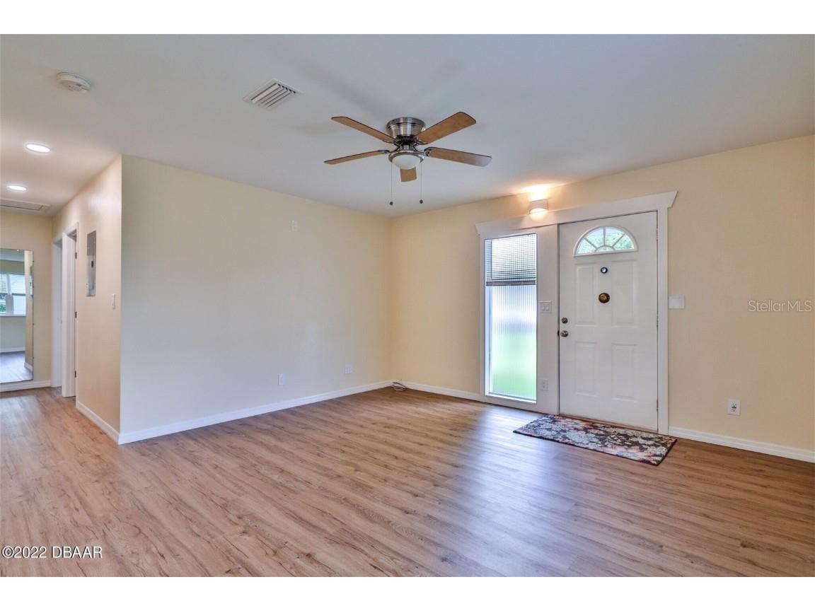 2009 Brian Avenue South Daytona FL 32119 NS1085154 image4