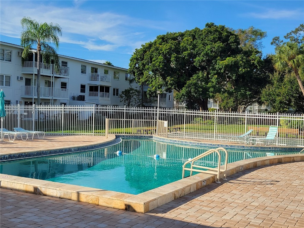 2009 Canal Drive #N4 Bradenton FL 34207 A4673498 image17