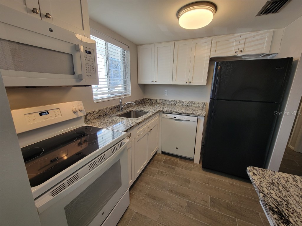 2009 Canal Drive #N4 Bradenton FL 34207 A4673498 image6