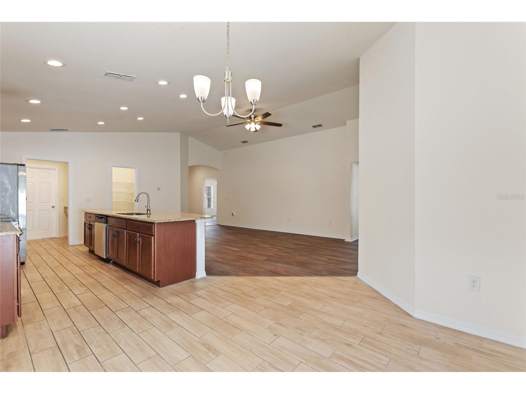 2009 Danes Court Lakeland FL 33810 O6391438 image22