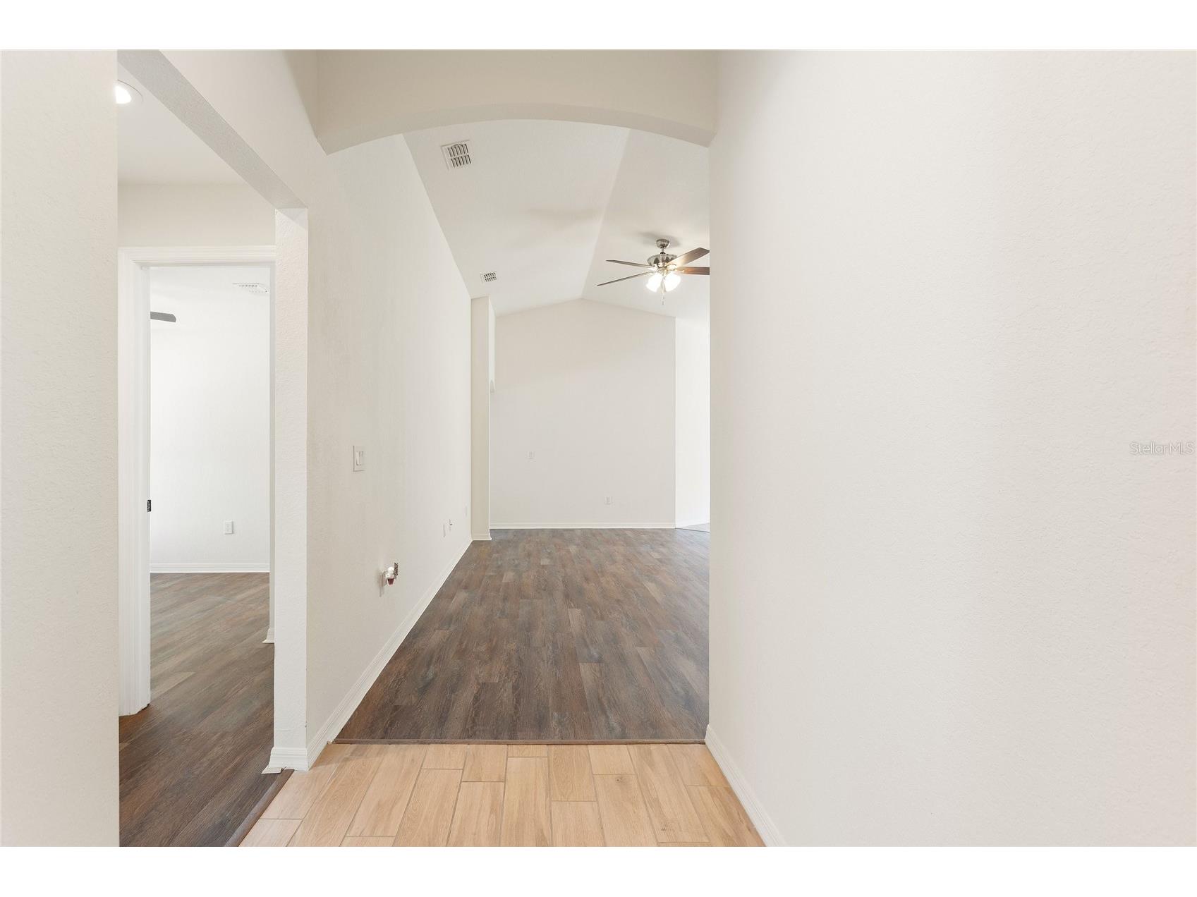 2009 Danes Court Lakeland FL 33810 O6391438 image4