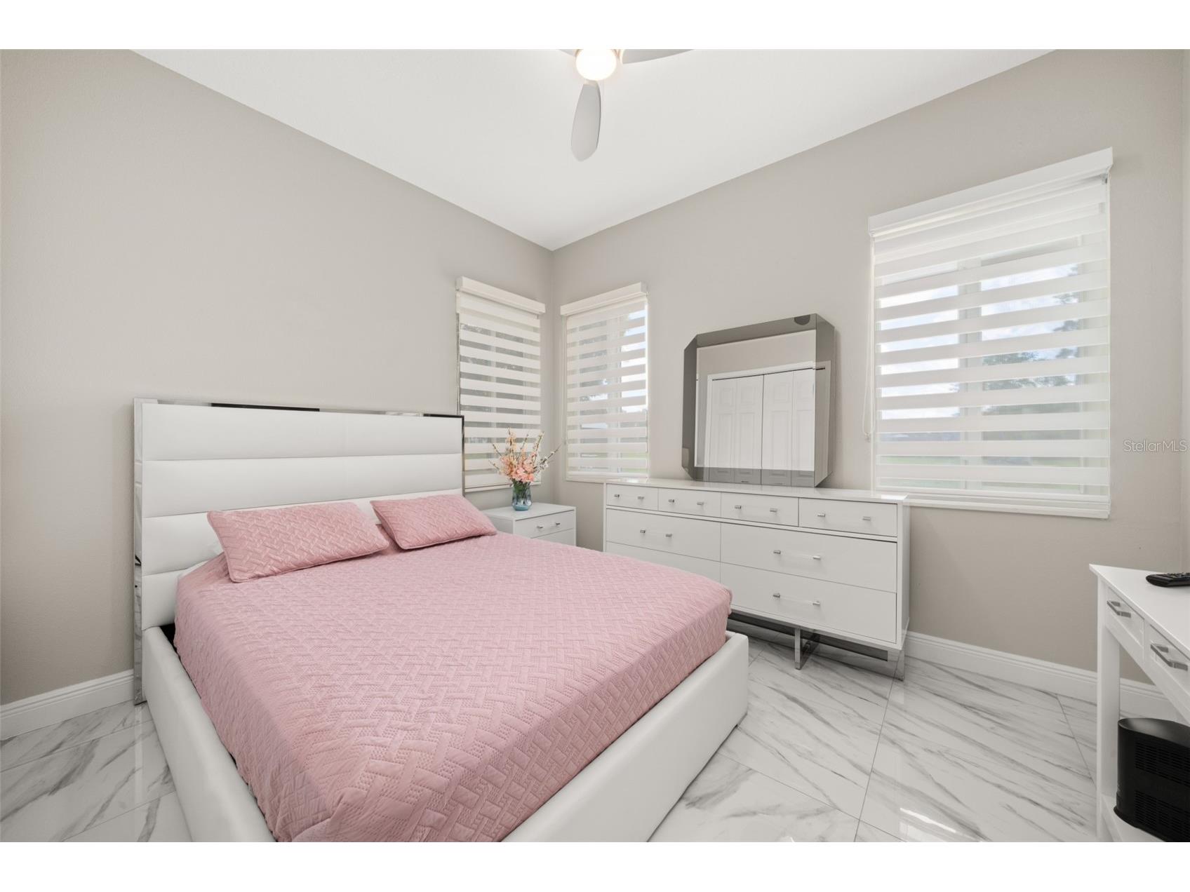 2009 Flower Terrace Sebring FL 33875 P4938396 image23