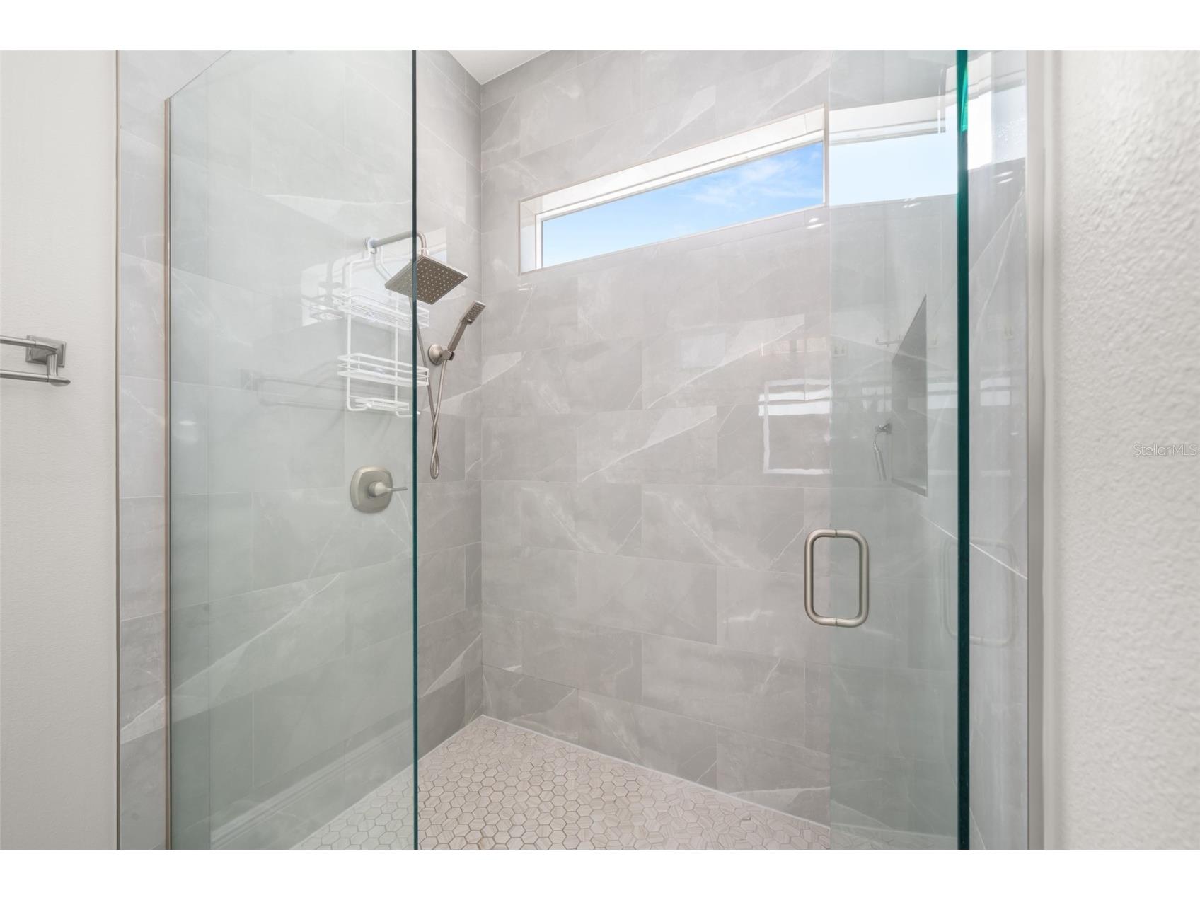 2009 Flower Terrace Sebring FL 33875 P4938396 image37