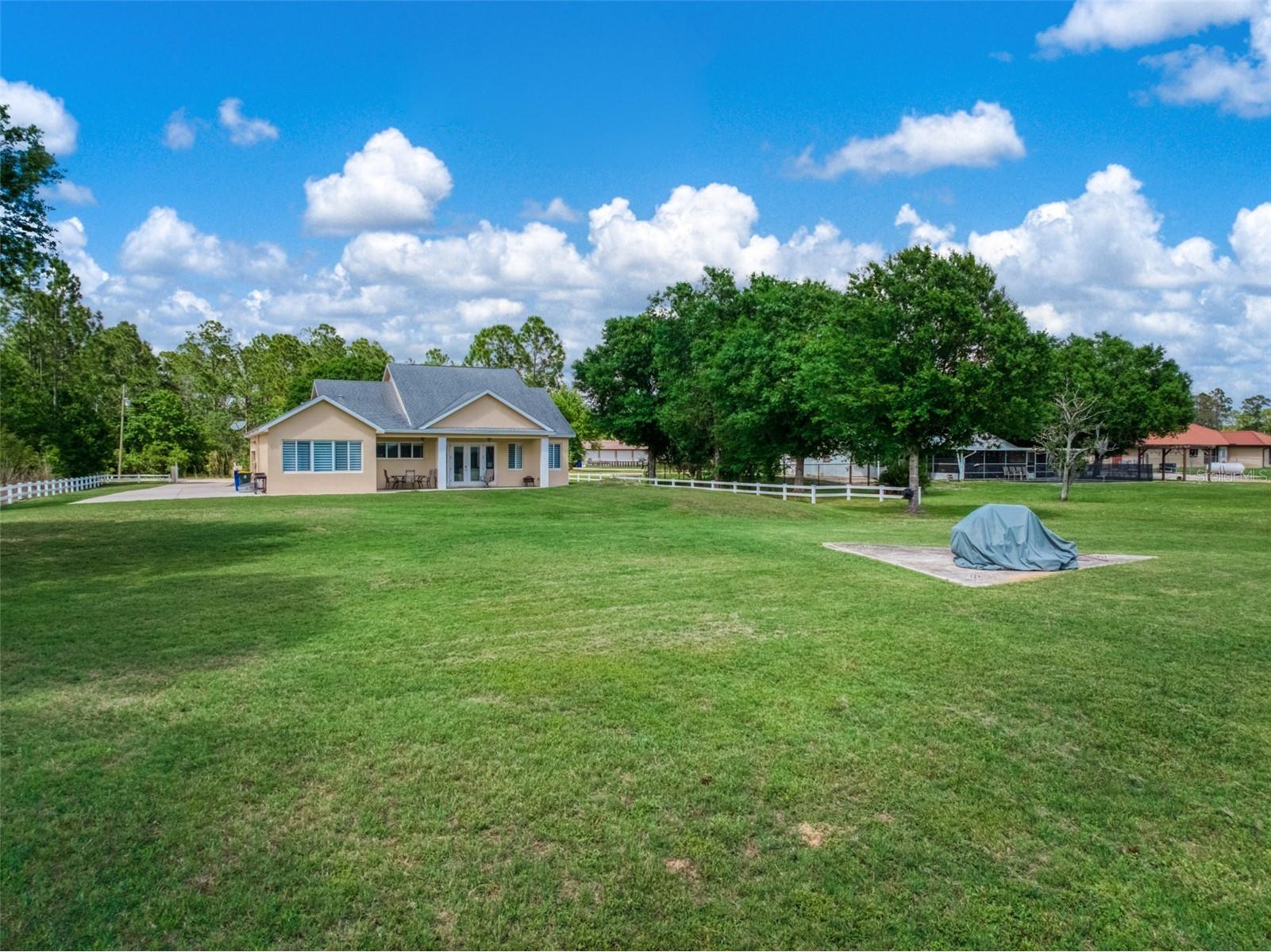 2009 Flower Terrace Sebring FL 33875 P4938396 image49