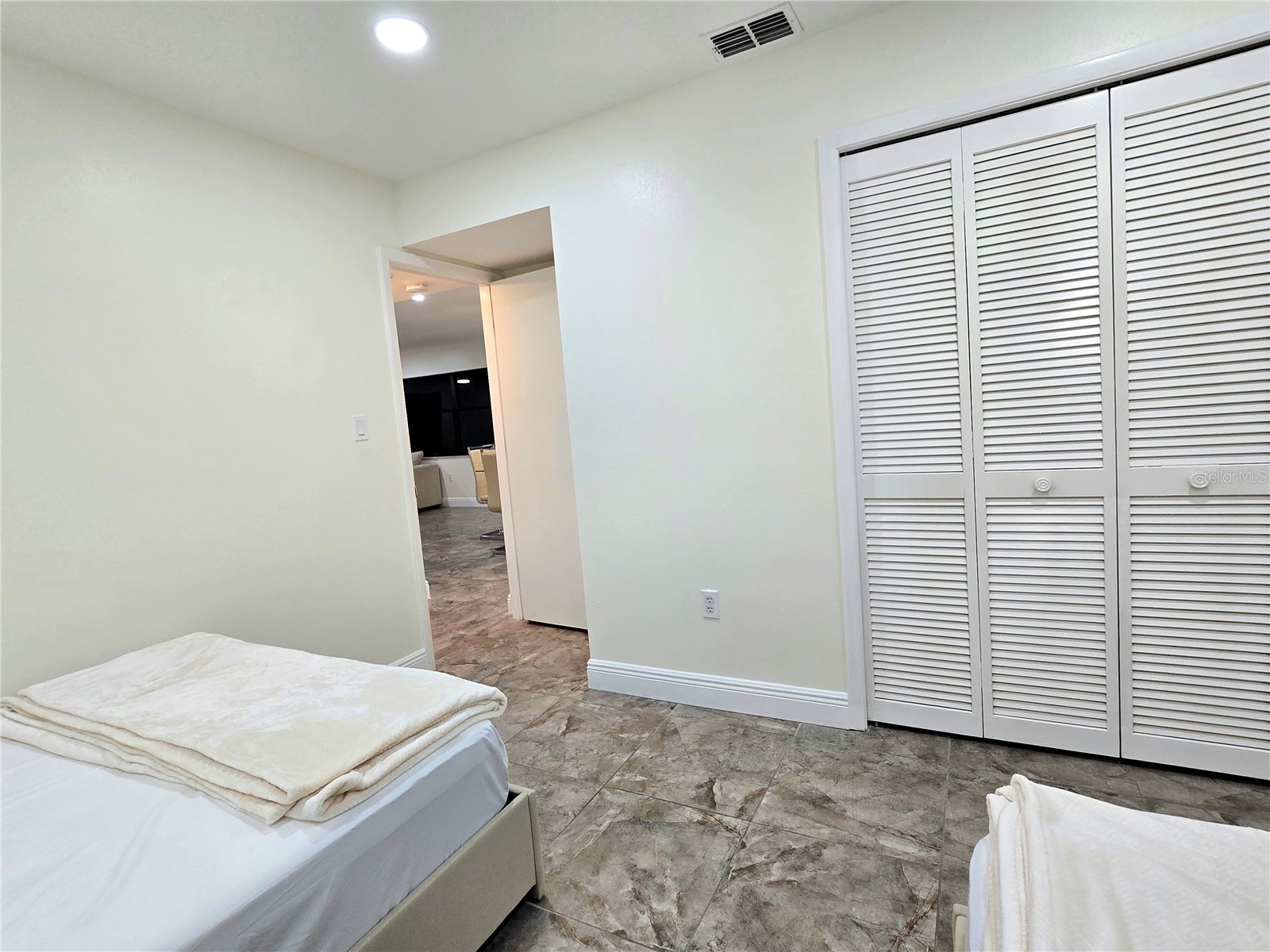 2009 Hammock Pine Boulevard #2009 Clearwater FL 33761 TB8484773 image20