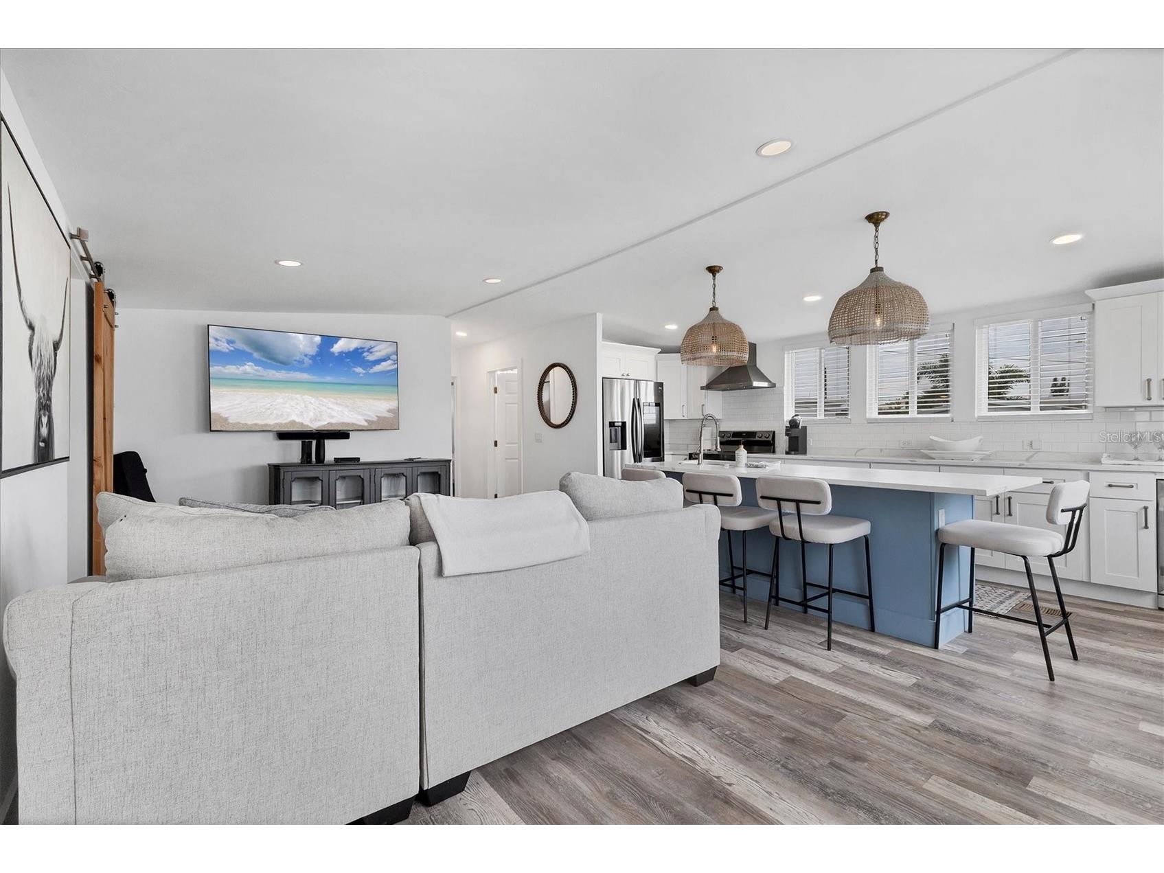 2009 Iowa Avenue Bradenton FL 34207 - SARASOTA BAY A4665049 image5