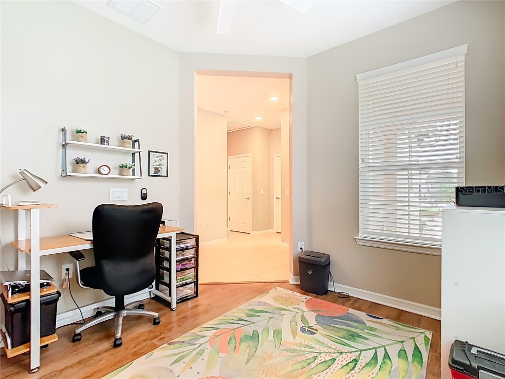 2009 Lazio Loop Poinciana FL 34759 S5139454 image17