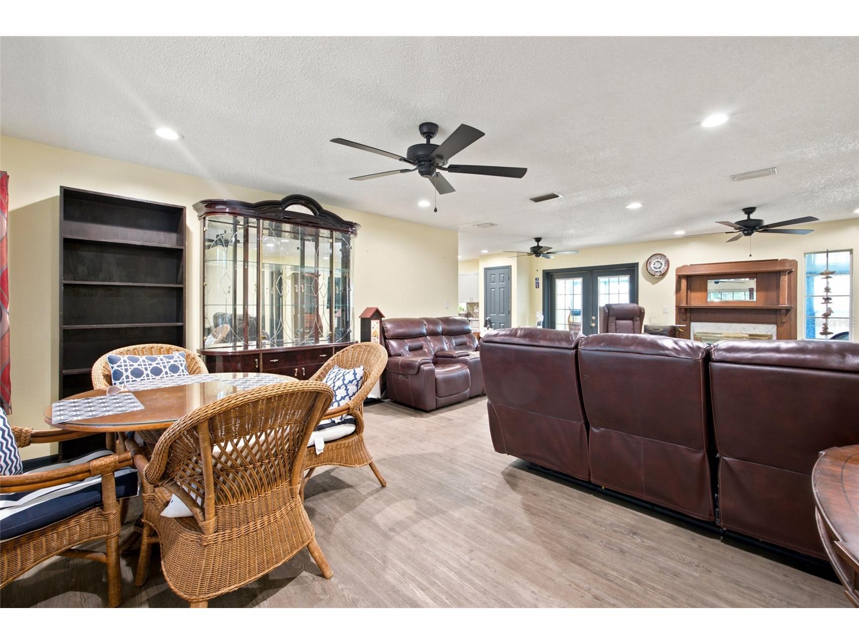 2009 NE 49th Street Ocala FL 34479 OM727675 image21