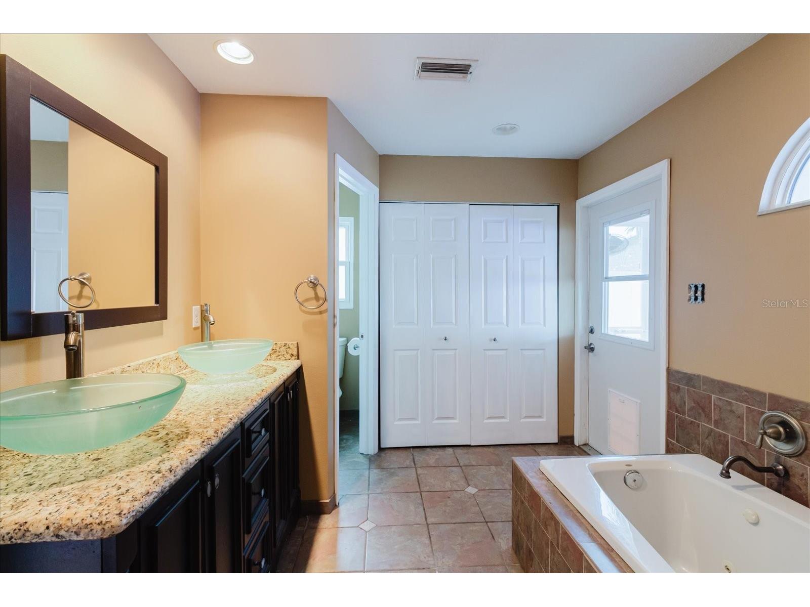 2009 Peppertree Court Oldsmar FL 34677 O6403164 image32