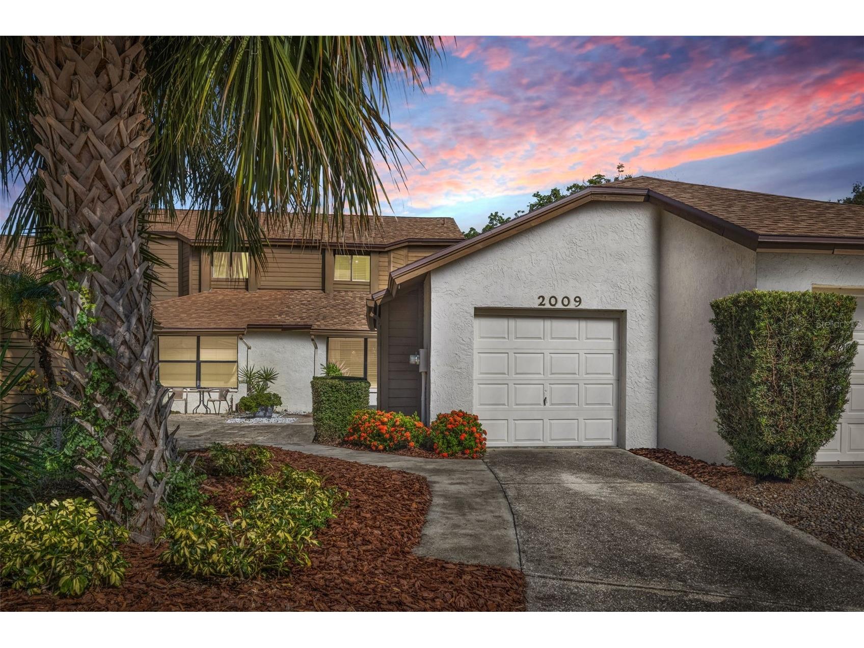 2009 Philippe Court Safety Harbor FL 34695 TB8526082 image1