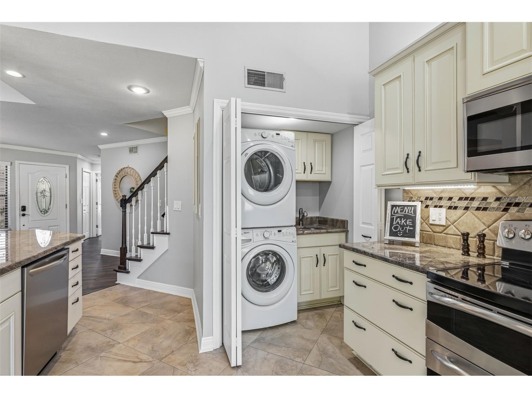 2009 Philippe Court Safety Harbor FL 34695 TB8526082 image25