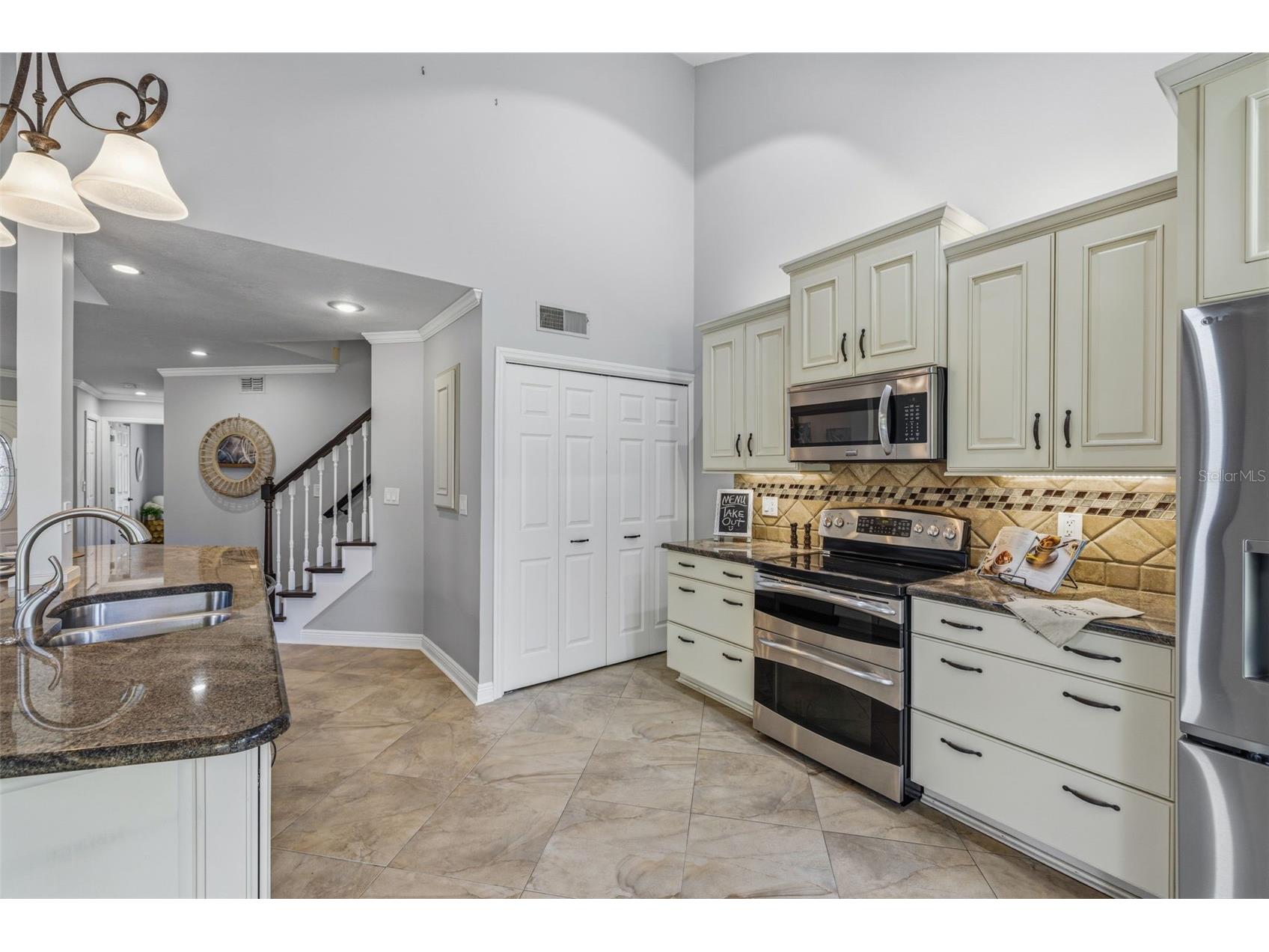 2009 Philippe Court Safety Harbor FL 34695 TB8526082 image9