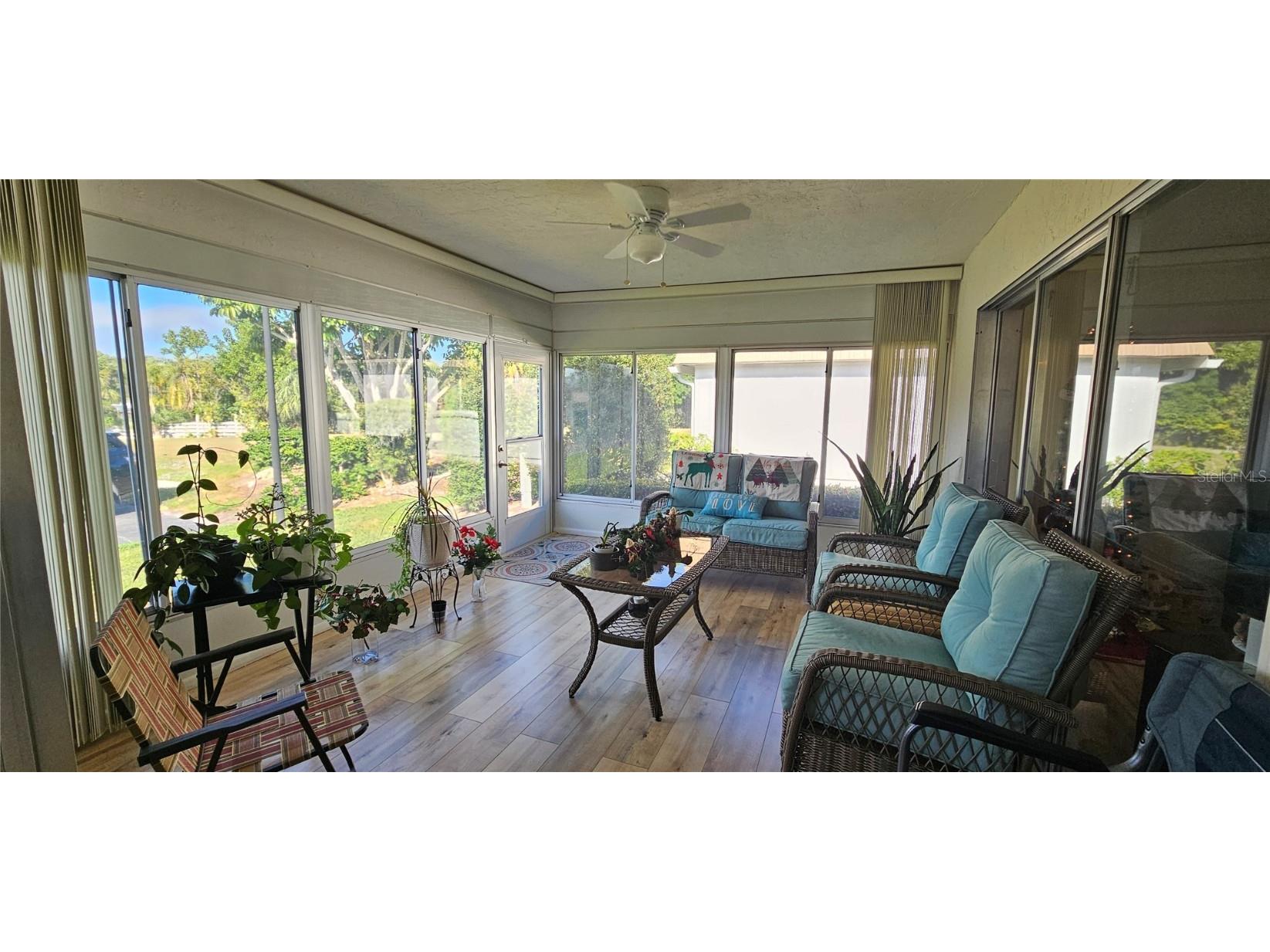 2009 Riverbluff Parkway #V334 Sarasota FL 34231 A4674441 image10