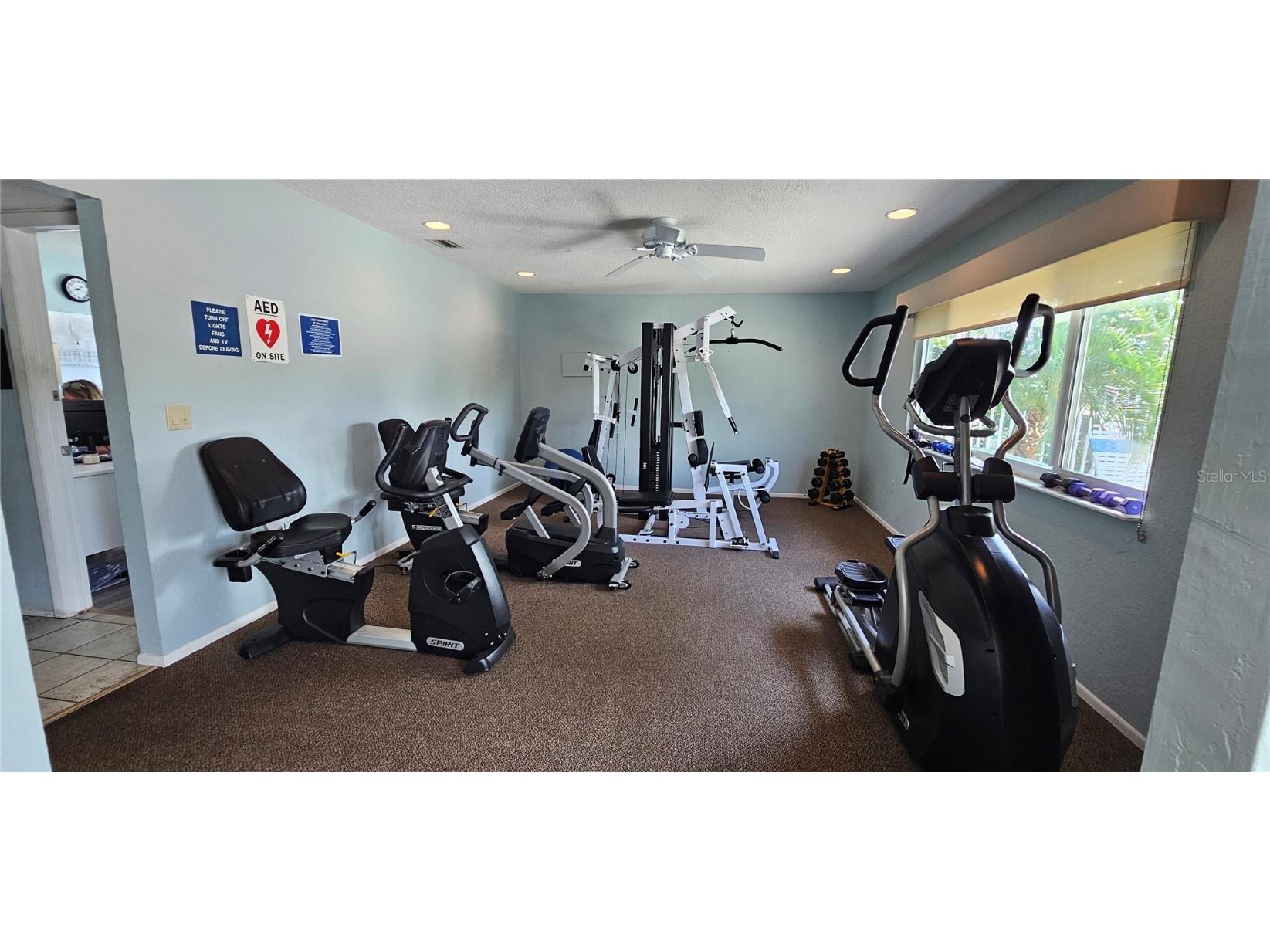 2009 Riverbluff Parkway #V334 Sarasota FL 34231 A4674441 image25