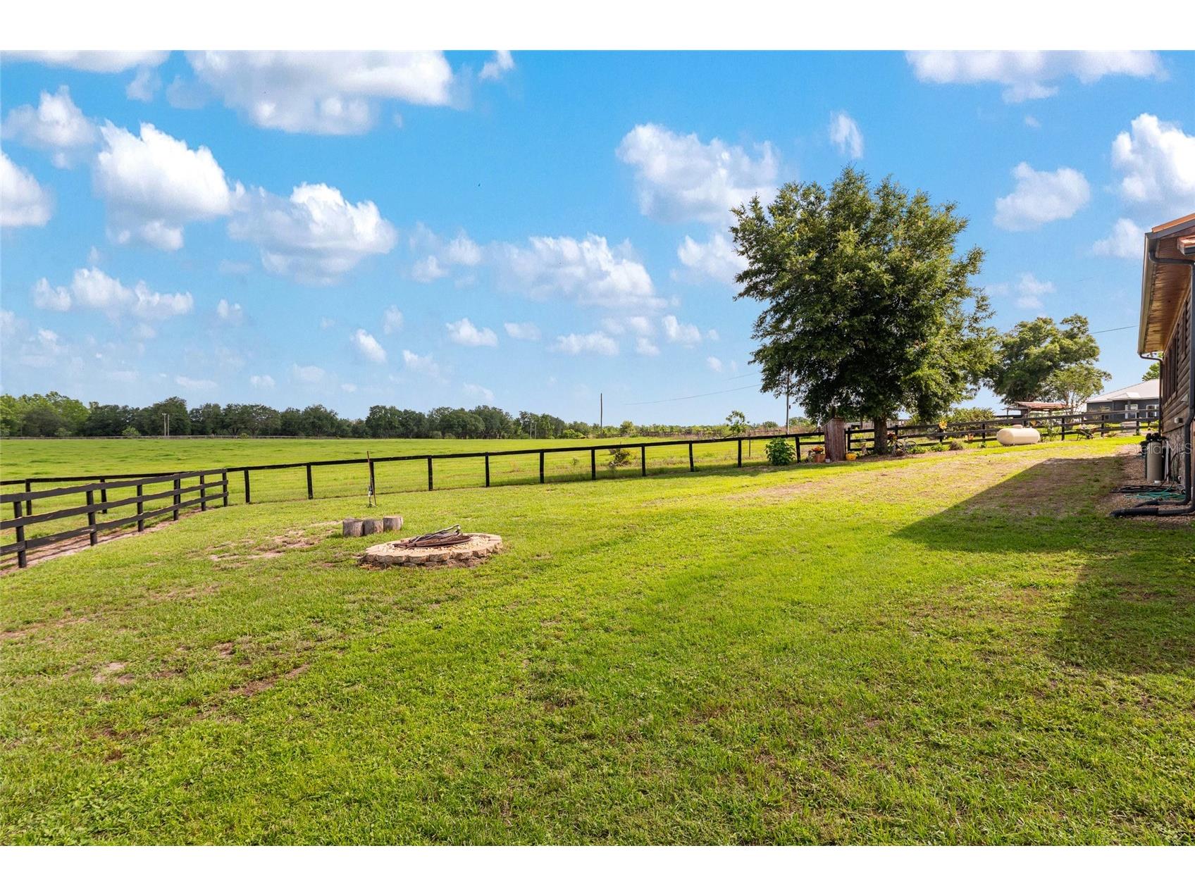 2009 SW 20th Street Bell FL 32619 W7886036 image39