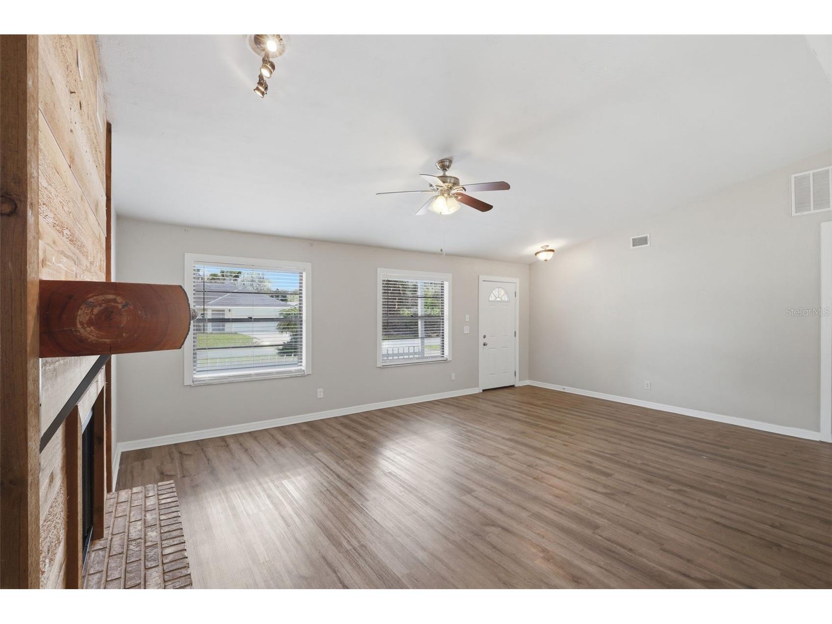 2009 Umbrella Tree Drive Edgewater FL 32141 V4948014 image10