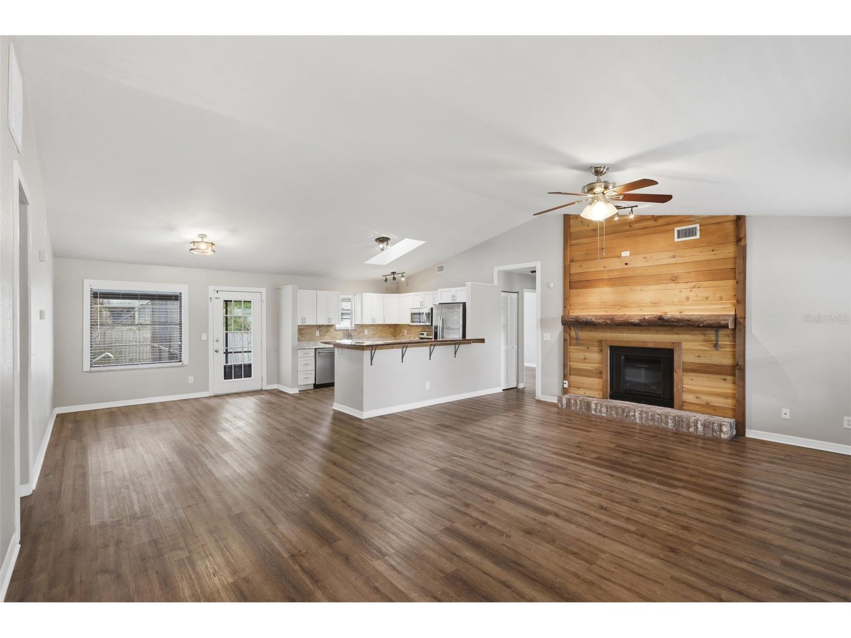 2009 Umbrella Tree Drive Edgewater FL 32141 V4948014 image6