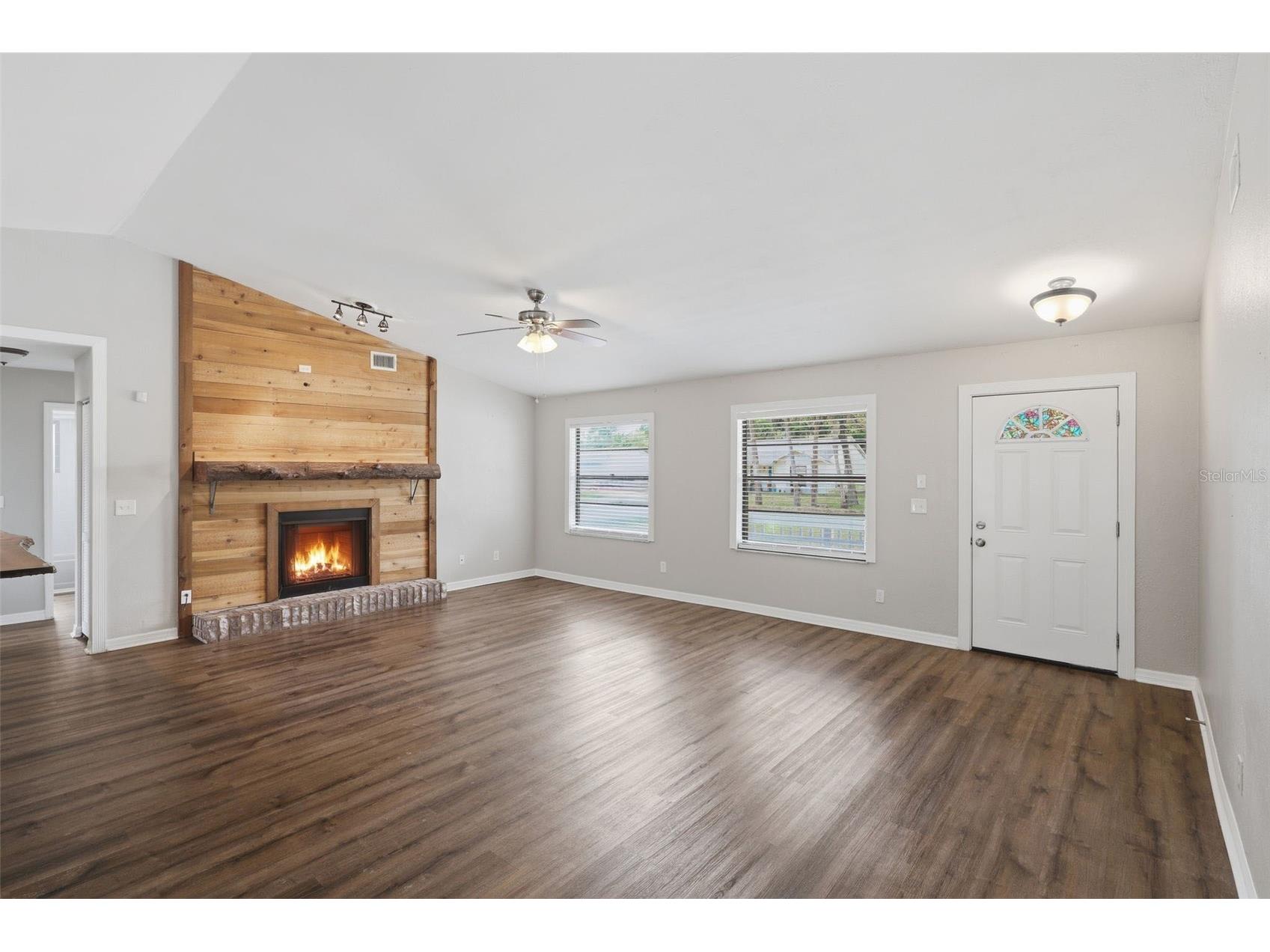 2009 Umbrella Tree Drive Edgewater FL 32141 V4948014 image9