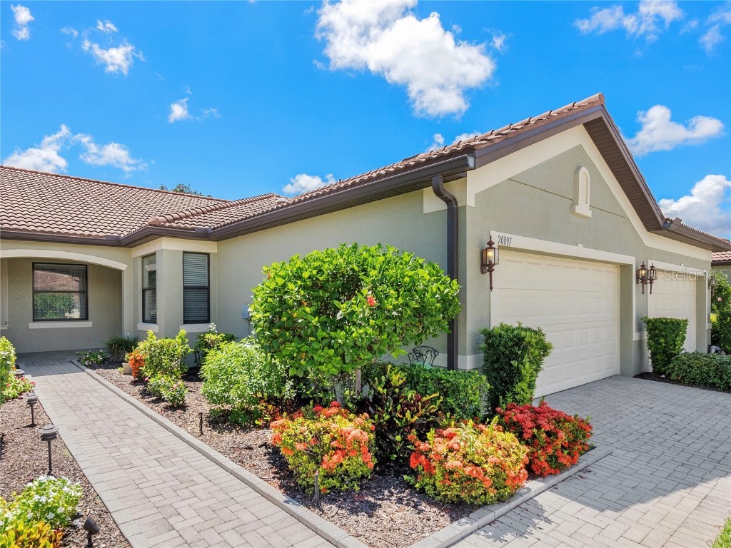 20097 Pezzana Drive Venice FL 34292 N6133474 image1
