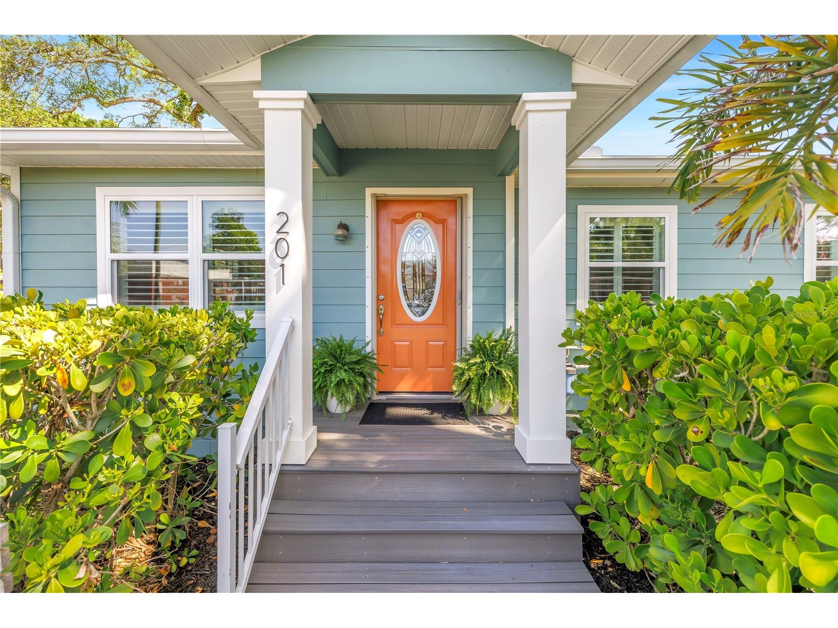 201 35th Avenue NE Saint Petersburg FL 33704 TB8494517 image1