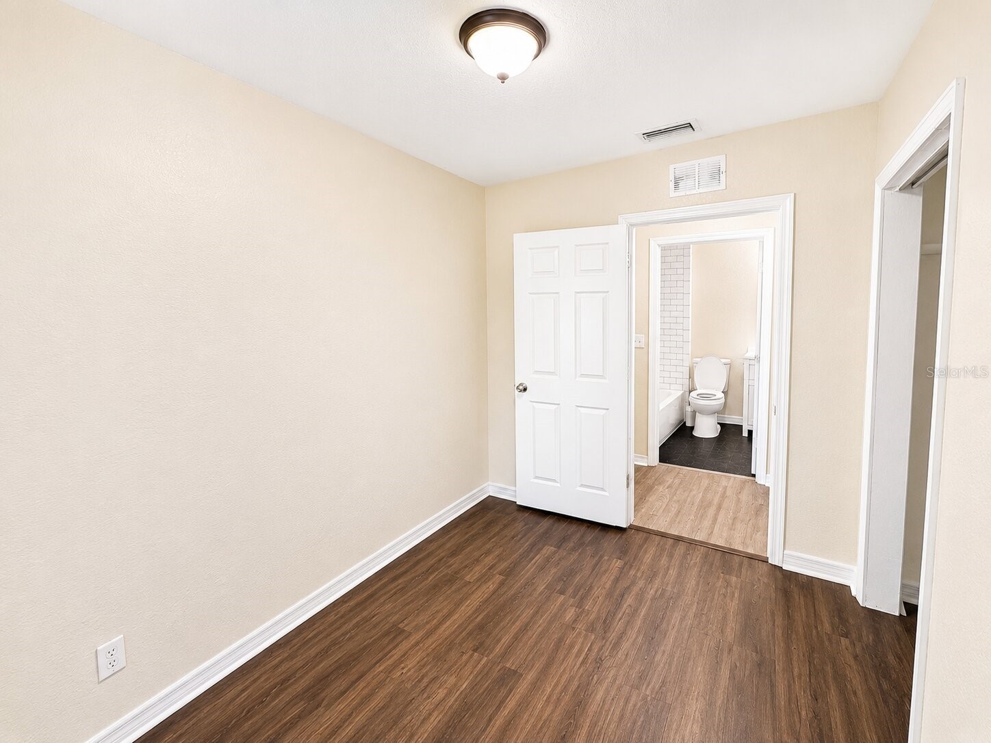 201 35th Street S Saint Petersburg FL 33711 TB8512255 image10