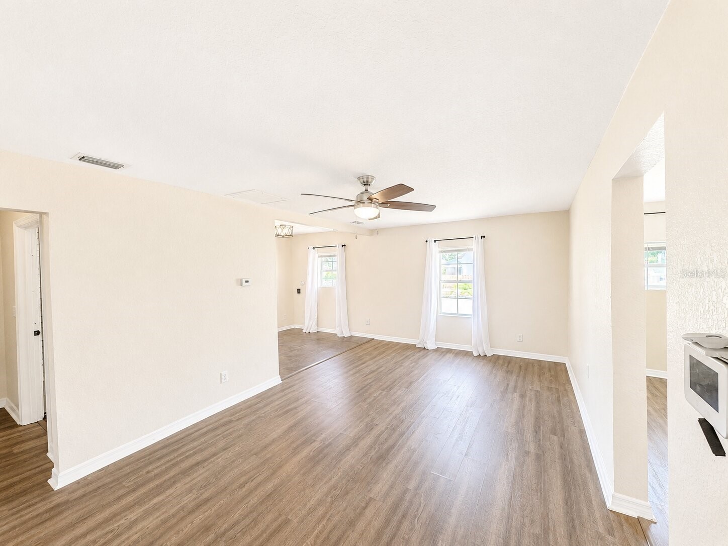 201 35th Street S Saint Petersburg FL 33711 TB8512255 image4