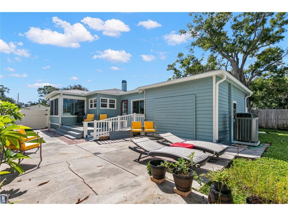 201 39th Street S Saint Petersburg FL 33711 TB8422095 image18