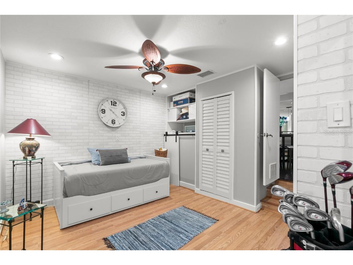 201 39th Street S Saint Petersburg FL 33711 TB8422095 image25