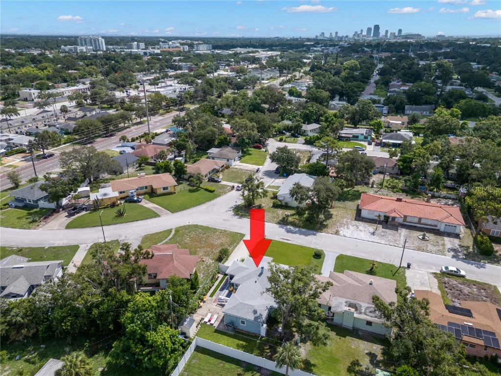 201 39th Street S Saint Petersburg FL 33711 TB8422095 image36