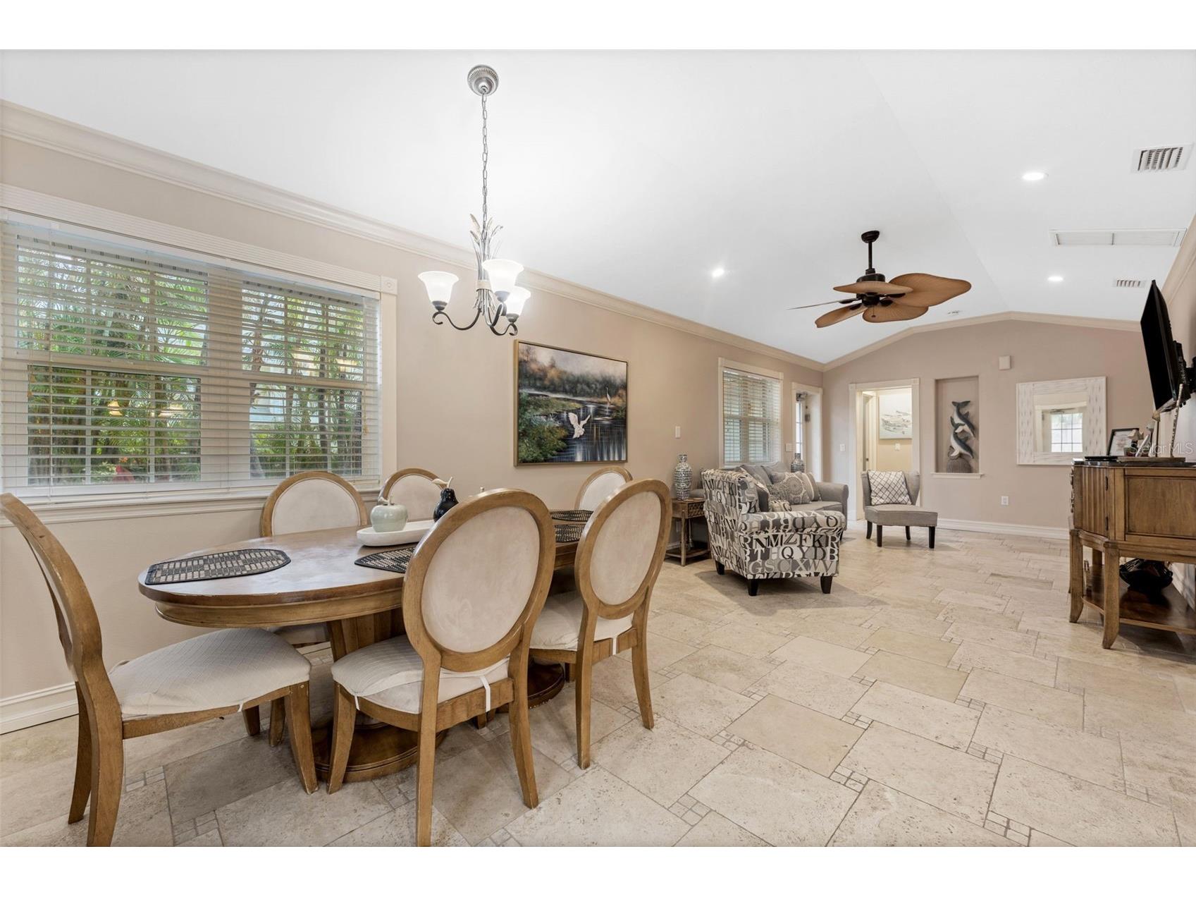 201 54th Street Holmes Beach FL 34217 TB8480803 image11