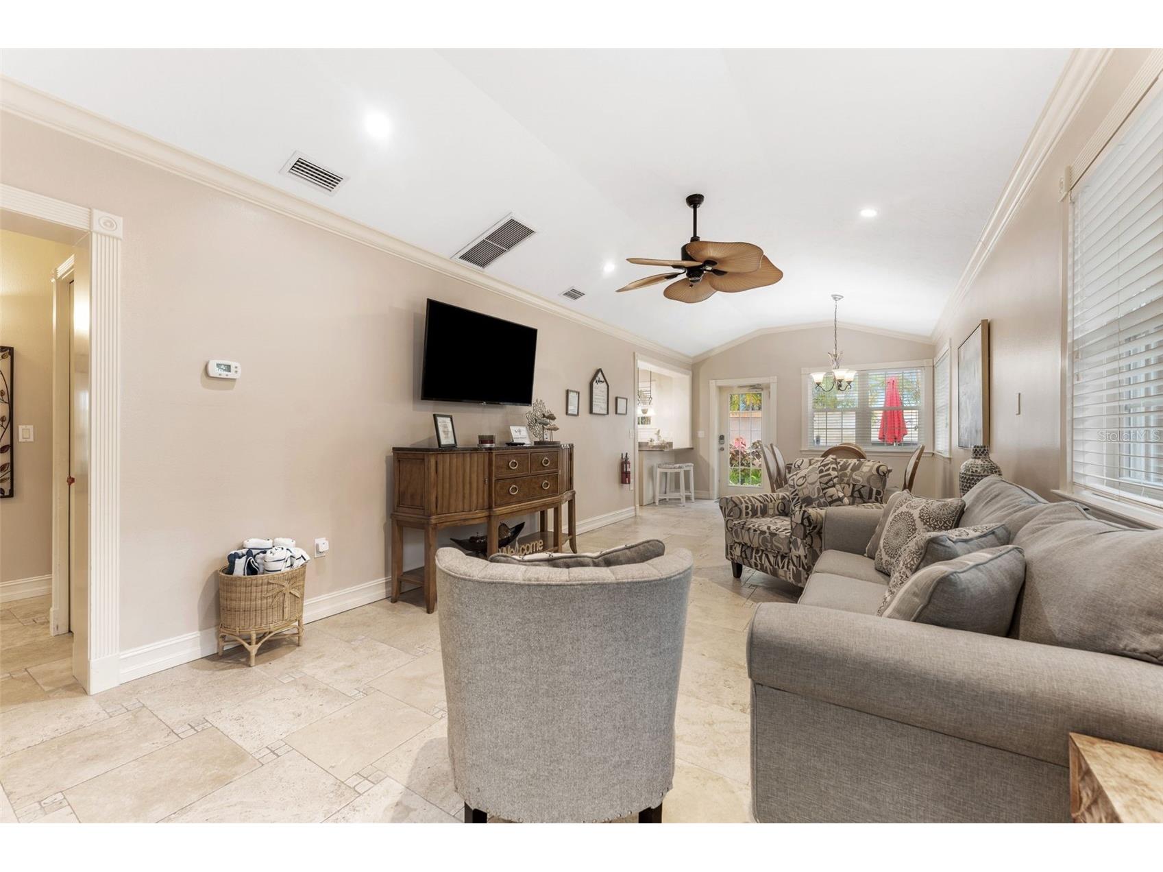 201 54th Street Holmes Beach FL 34217 TB8480803 image28
